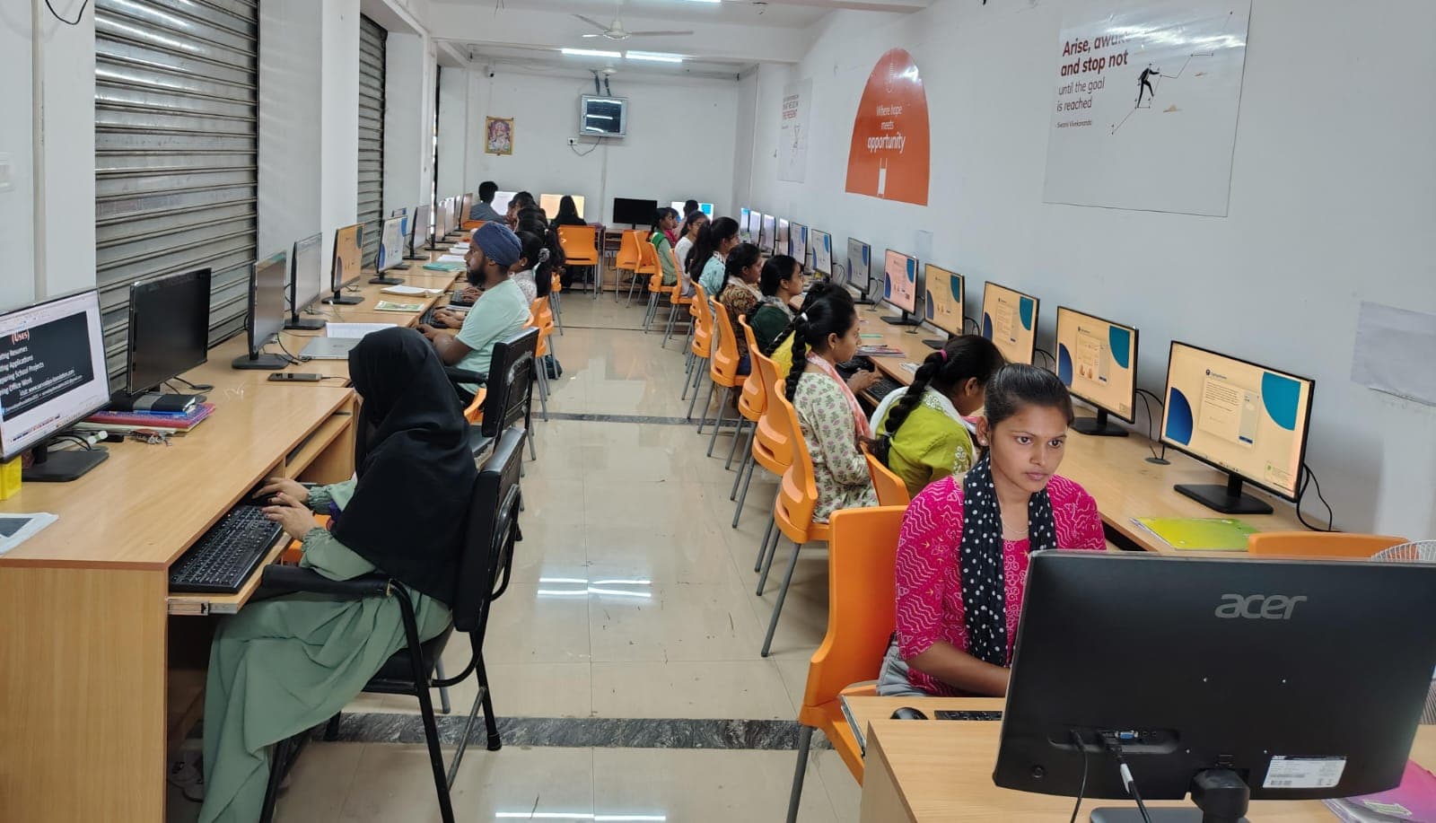 Sarvodaya Digital Empowerment program photo 12